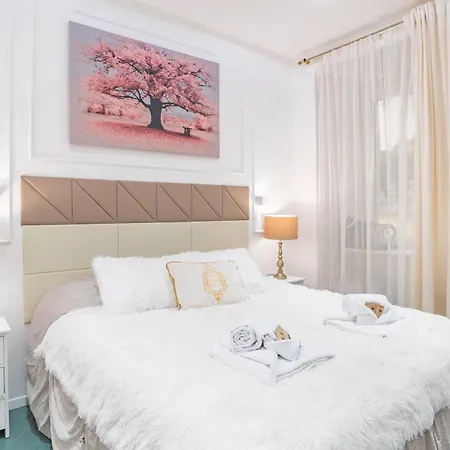 Gasthuis Glint House Sapienza 4*