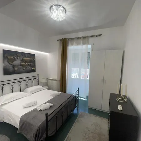 Gasthuis Glint House Sapienza