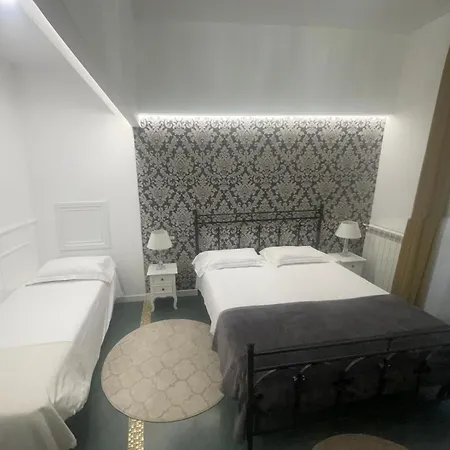 Gasthuis Glint House Sapienza 4*