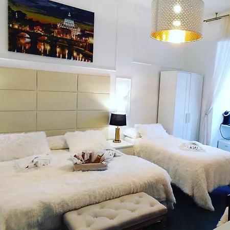 Glint House Rome